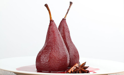 poached pears in red wine and cinnamon